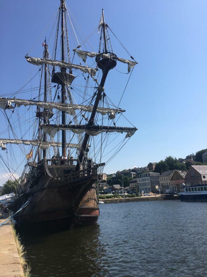 La Parenthese Du Capucin Lägenhet Honfleur Exteriör bild