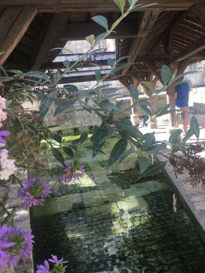 La Parenthese Du Capucin Lägenhet Honfleur Exteriör bild