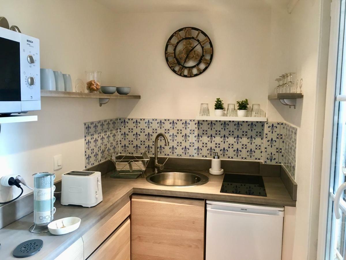 La Parenthese Du Capucin Lägenhet Honfleur Exteriör bild